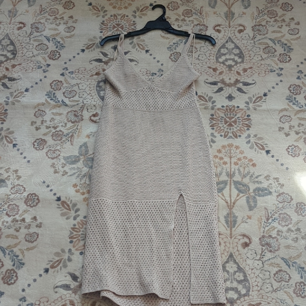Wilfred Cream Midi Dress with Spaghetti Straps